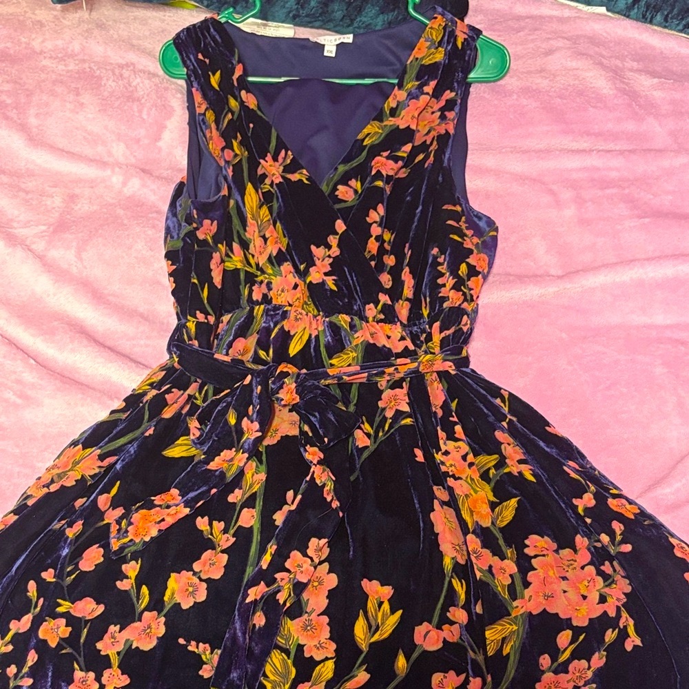 Baltic Born Lennon navy blue Floral Velvet Maxi Dress stretchy size XXL classy - Picture 11 of 16